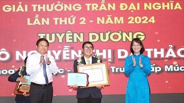 Tôn vinh 10 nhà giáo đoạt giải thưởng Trần Đại Nghĩa năm 2024- Ảnh 1.