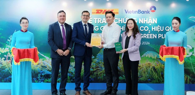 VietinBank giảm phát thải khí nhà kính thông qua dịch vụ GoGreen Plus- Ảnh 1.