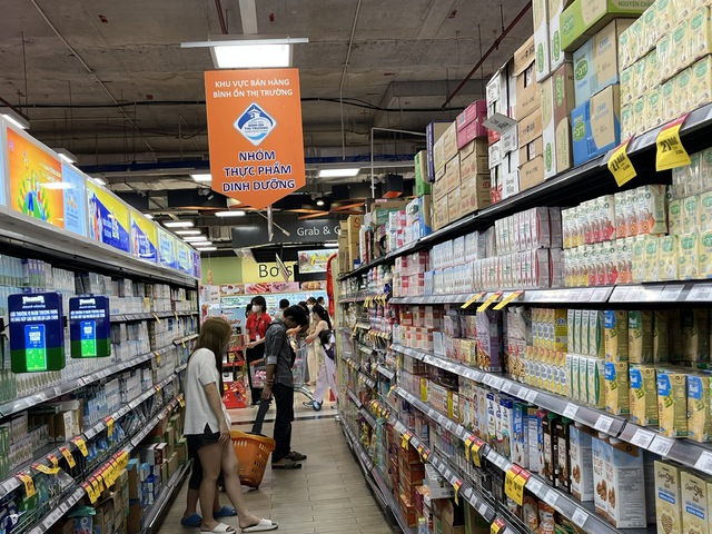 Chỉ số CPI tháng 2 tăng 0,83%- Ảnh 1. Chỉ số CPI tháng 2 tăng 0,83%- Ảnh 1.