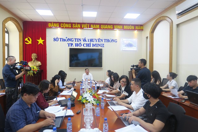 Chuyển đổi số, ứng dụng công nghệ trong Ngày Sách và Văn hóa đọc Việt Nam lần 3- Ảnh 1.