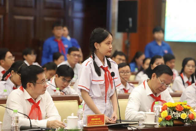Lắng nghe thiếu nhi, Chủ tịch Phan Văn Mãi nêu 3 điều cần làm ngay- Ảnh 2.