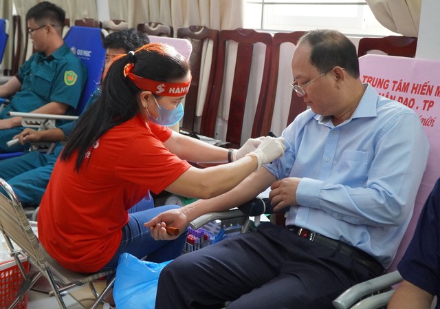 Khởi động Chương trình hiến máu tình nguyện Hành trình Đỏ lần thứ 12- Ảnh 1.