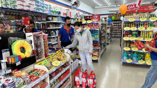 Saigon Co.op đồng loạt khai trương 6 cửa hàng Co.op Smile- Ảnh 2.