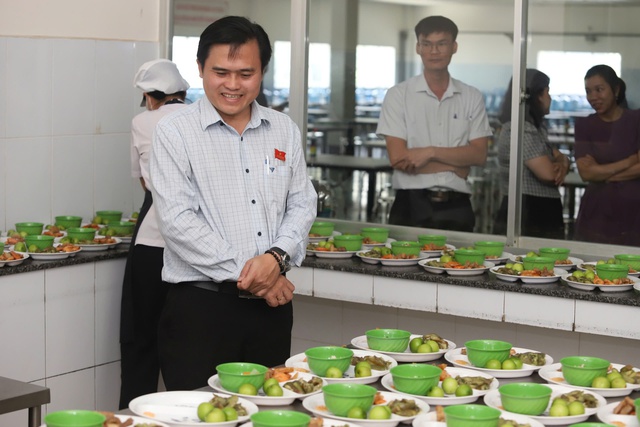 Đảm bảo bếp ăn sạch cho công nhân, người lao động- Ảnh 1. Đảm bảo bếp ăn sạch cho công nhân, người lao động- Ảnh 1.