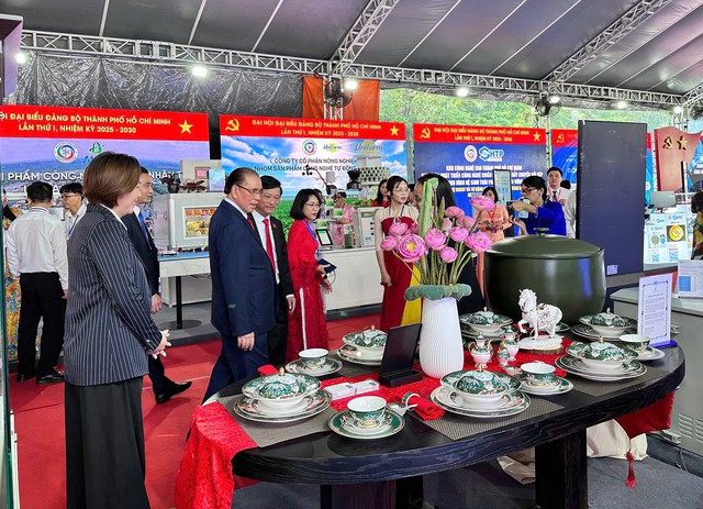 Khoa học công nghệ, đổi mới sáng tạo và chuyển đổi số là “chìa khóa” để siêu đô thị TPHCM bứt phá- Ảnh 4. Khoa học công nghệ, đổi mới sáng tạo và chuyển đổi số là “chìa khóa” để siêu đô thị TPHCM bứt phá- Ảnh 4.