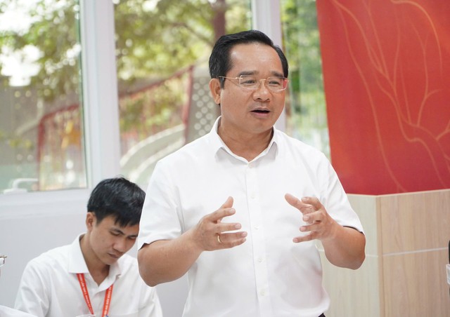 Phát huy sức mạnh cộng hưởng để xây dựng TPHCM thống nhất, phát triển bền vững- Ảnh 1. Phát huy sức mạnh cộng hưởng để xây dựng TPHCM thống nhất, phát triển bền vững- Ảnh 1.