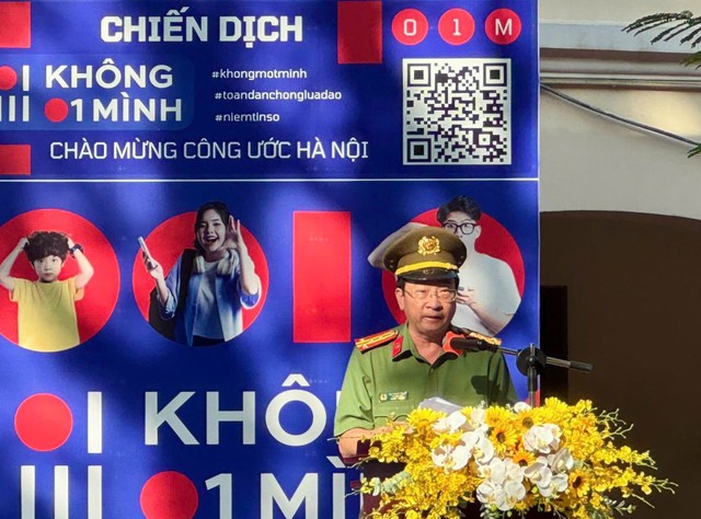 Giới trẻ TPHCM lan tỏa thông điệp “cùng nhau an toàn trực tuyến”- Ảnh 1. Giới trẻ TPHCM lan tỏa thông điệp “cùng nhau an toàn trực tuyến”- Ảnh 1.