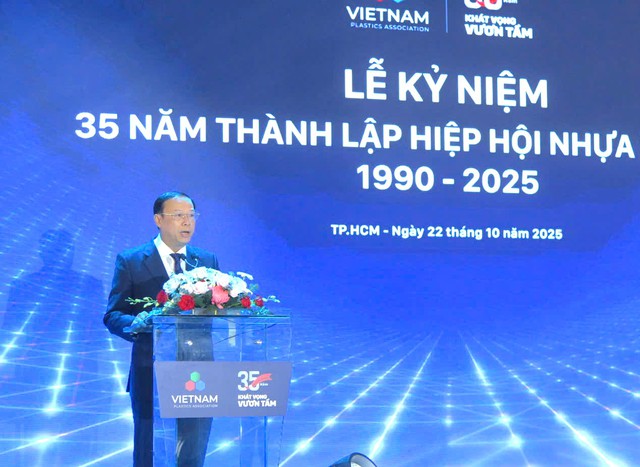 TPHCM đồng hành cùng DN ngành nhựa, tham gia sâu vào chuỗi giá trị toàn cầu- Ảnh 1.
