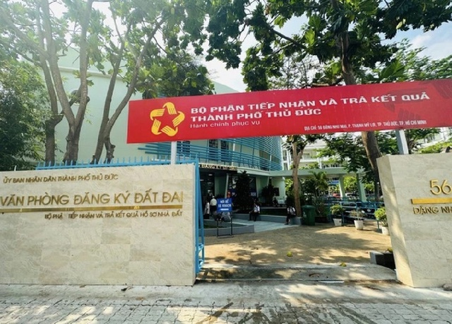 Tổ chức lại Văn phòng đăng ký đất đai TPHCM- Ảnh 1.