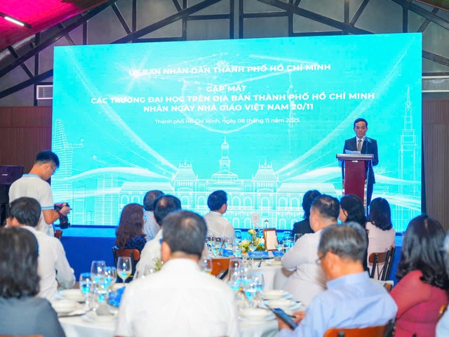 TPHCM sẽ tận dụng trụ sở dôi dư để phát triển y tế, giáo dục- Ảnh 1.