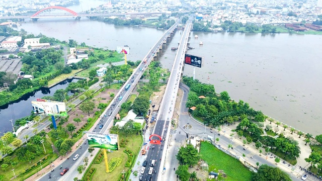 Thông xe cầu Bình Triệu 1 vượt tiến độ 1 tháng- Ảnh 1. Thông xe cầu Bình Triệu 1 vượt tiến độ 1 tháng- Ảnh 1.