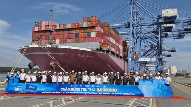 Cảng quốc tế Tân Cảng - Cái Mép tiếp tục vượt mốc 2 triệu TEU- Ảnh 1.