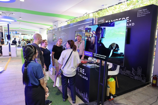 Khai mạc Không gian giới thiệu sản phẩm, dịch vụ tăng trưởng xanh TPHCM- Ảnh 3. Khai mạc Không gian giới thiệu sản phẩm, dịch vụ tăng trưởng xanh TPHCM- Ảnh 3.