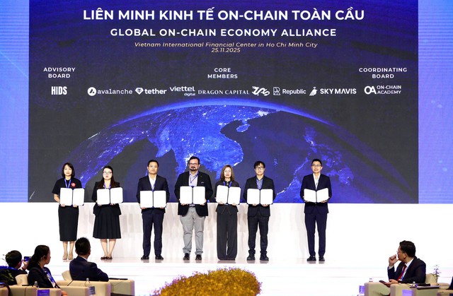 IFC TPHCM thu hút gần 30 tập đoàn tài chính lớn đăng ký tham gia giai đoạn đầu- Ảnh 2.