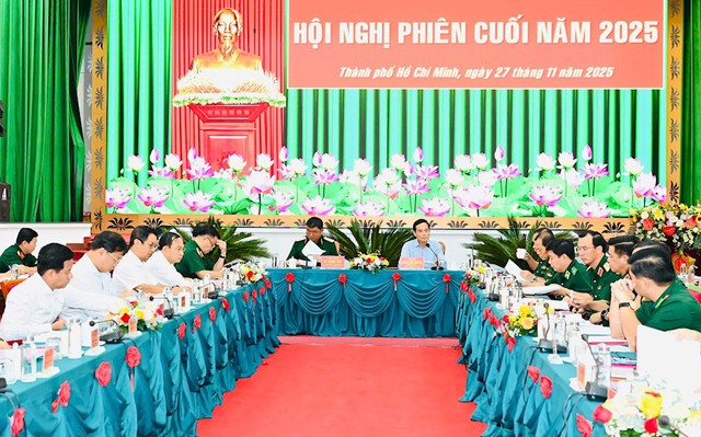 Lực lượng vũ trang TPHCM sẵn sàng ứng phó với thiên tai, hỗ trợ các địa phương vùng bão lũ- Ảnh 2. Lực lượng vũ trang TPHCM sẵn sàng ứng phó với thiên tai, hỗ trợ các địa phương vùng bão lũ- Ảnh 2.