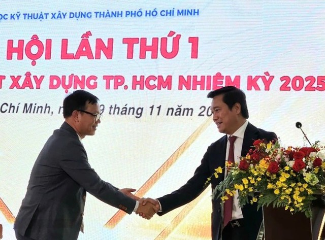 Phát huy vai trò tư vấn, phản biện và đồng hành cùng chính quyền trong phát triển đô thị- Ảnh 2.
