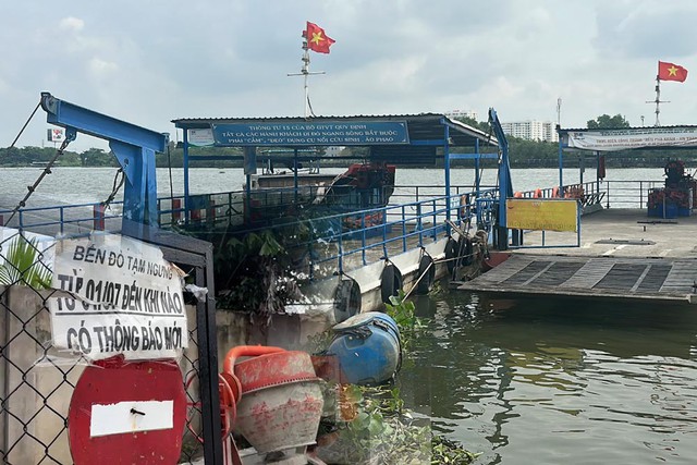 Gia hạn hoạt động bến phà Bình Quới để giảm ùn tắc giao thông- Ảnh 1. Gia hạn hoạt động bến phà Bình Quới để giảm ùn tắc giao thông- Ảnh 1.