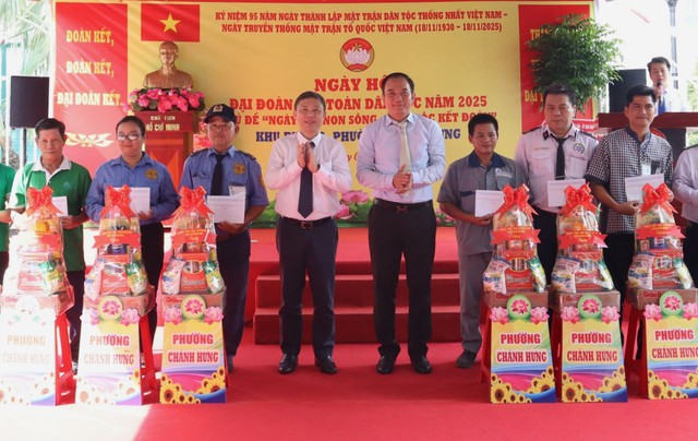 Lan tỏa tinh thần đoàn kết, xây dựng khu dân cư xanh - sạch - nghĩa tình- Ảnh 3.