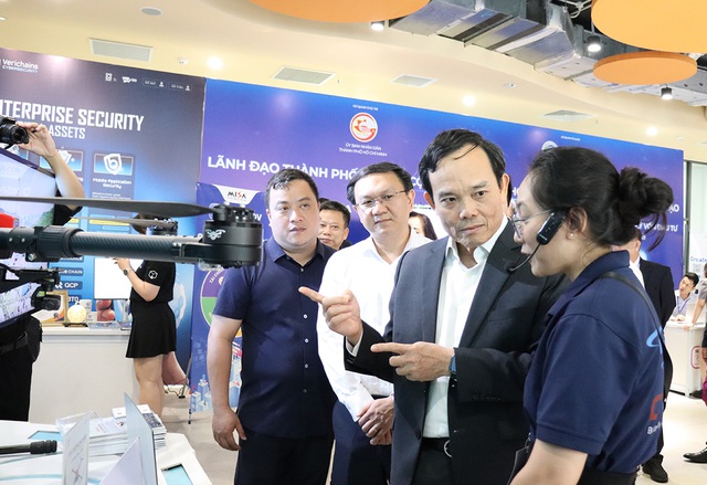 Phát triển TPHCM trở thành trung tâm đổi mới sáng tạo và khởi nghiệp tầm cỡ quốc tế- Ảnh 2. Phát triển TPHCM trở thành trung tâm đổi mới sáng tạo và khởi nghiệp tầm cỡ quốc tế- Ảnh 2.