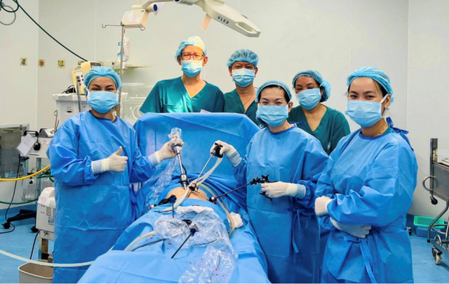 Bệnh viện Từ Dũ cơ sở 2 kịp thời cứu sản phụ vỡ thai ngoài tử cung- Ảnh 1. Bệnh viện Từ Dũ cơ sở 2 kịp thời cứu sản phụ vỡ thai ngoài tử cung- Ảnh 1.