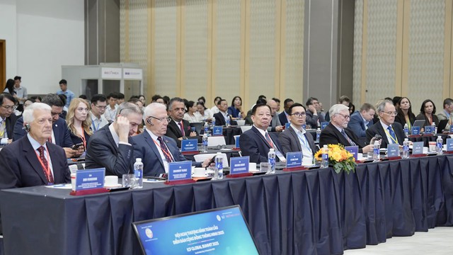 Khoa học công nghệ chính là “chìa khóa” mở ra mô hình tăng trưởng mới- Ảnh 1.