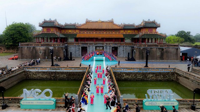 Miss Cosmo 2025 góp phần định vị bản sắc văn hóa du lịch Việt Nam độc đáo- Ảnh 1.