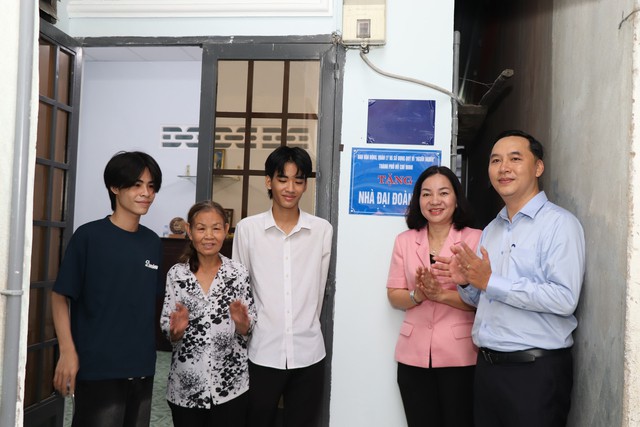 Bàn giao 3 căn nhà Đại đoàn kết trên địa bàn phường Thủ Đức- Ảnh 1.