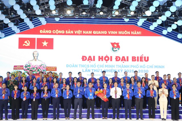 Tuổi trẻ TPHCM tiếp tục khẳng định vai trò xung kích góp phần xây dựng Thành phố văn minh, hiện đại, nghĩa tình- Ảnh 1. Tuổi trẻ TPHCM tiếp tục khẳng định vai trò xung kích góp phần xây dựng Thành phố văn minh, hiện đại, nghĩa tình- Ảnh 1.