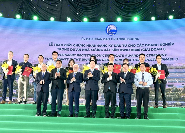 Bài 2: Đẩy mạnh phát triển các KCN sinh thái- Ảnh 3. Bài 2: Đẩy mạnh phát triển các KCN sinh thái- Ảnh 3.