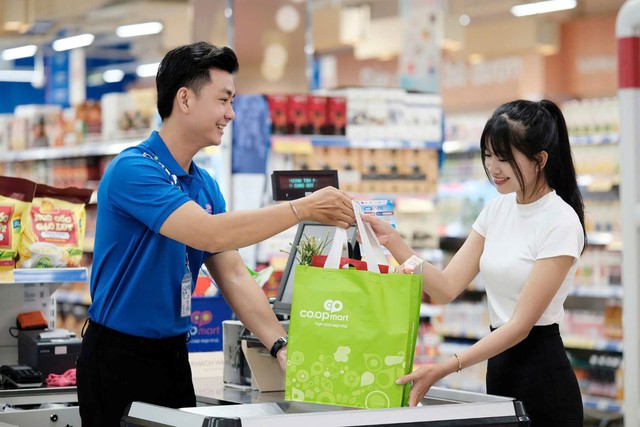 Saigon Co.op ưu đãi sâu hơn 2.000 sản phẩm xanh- Ảnh 2. Saigon Co.op ưu đãi sâu hơn 2.000 sản phẩm xanh- Ảnh 2.