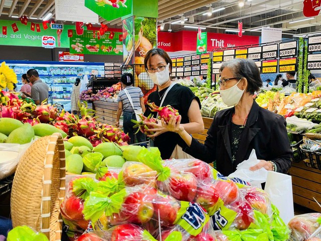 Hàng ngàn gia đình Việt trải nghiệm đại sứ xanh tại Co.opmart- Ảnh 2.