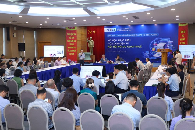 Góp ý để hỗ trợ hộ kinh doanh chuyển đổi thực hiện hóa đơn hiệu quả- Ảnh 1. Góp ý để hỗ trợ hộ kinh doanh chuyển đổi thực hiện hóa đơn hiệu quả- Ảnh 1.