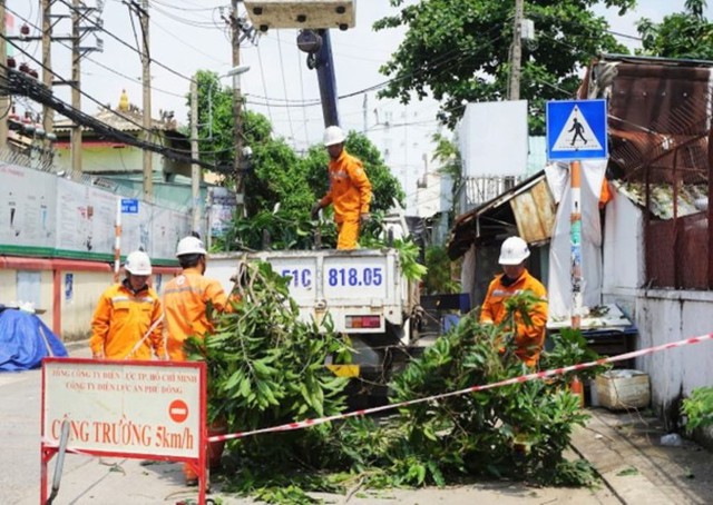 EVNHCMC ban hành Công điện chủ động ứng phó bão WIPHA- Ảnh 1. EVNHCMC ban hành Công điện chủ động ứng phó bão WIPHA- Ảnh 1.