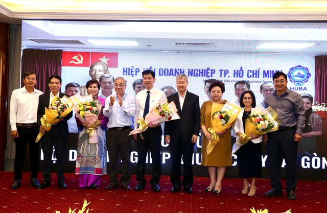 Hiệp hội Doanh nghiệp TPHCM công bố thành lập 5 hội doanh nghiệp khu vực- Ảnh 1. Hiệp hội Doanh nghiệp TPHCM công bố thành lập 5 hội doanh nghiệp khu vực- Ảnh 1.