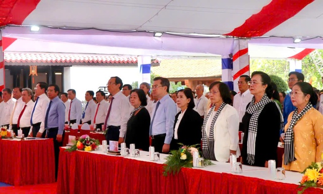 TPHCM trang trọng tổ chức Lễ giỗ Anh hùng liệt sĩ, người dân yêu nước tại Côn Đảo- Ảnh 2.
