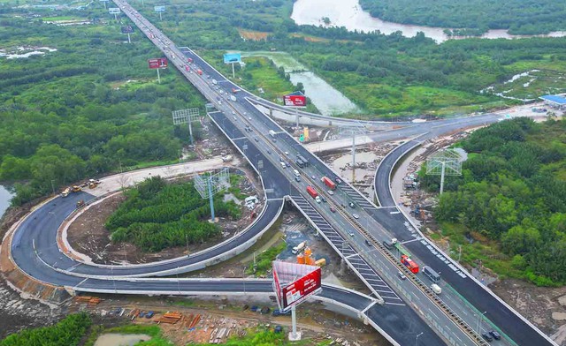 Đưa vào khai thác Vành đai 3 TPHCM đoạn Tân Vạn - Nhơn Trạch từ ngày 20/8- Ảnh 1.