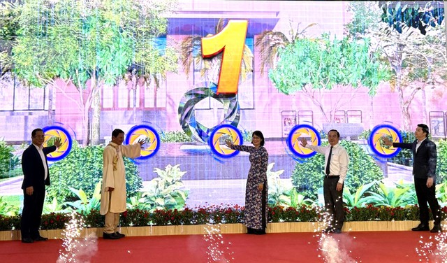 Khánh thành “Con đường Nhiếp ảnh TPHCM”- Ảnh 1.