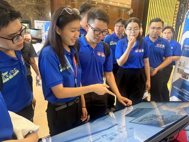 Số hóa di sản tại TPHCM: Kiến tạo không gian sáng tạo và trải nghiệm thông minh- Ảnh 1. Số hóa di sản tại TPHCM: Kiến tạo không gian sáng tạo và trải nghiệm thông minh- Ảnh 1.