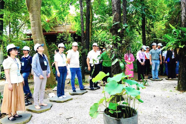 Phát triển du lịch nông nghiệp, nông thôn gắn với xây dựng nông thôn mới- Ảnh 1. Phát triển du lịch nông nghiệp, nông thôn gắn với xây dựng nông thôn mới- Ảnh 1.