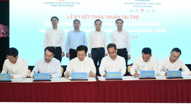 TPHCM và Petrovietnam phối hợp chăm lo an sinh xã hội, người lao động- Ảnh 1.