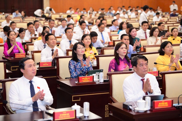 HĐND TPHCM xem xét 47 tờ trình, dự thảo nghị quyết tại kỳ họp chuyên đề - Ảnh 3.