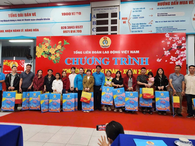 Chuyến tàu "Công đoàn - Xuân 2026" đưa gần 3000 đoàn viên về quê đón Tết- Ảnh 2.