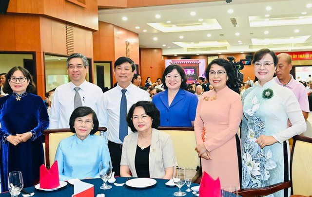 TPHCM tổ chức họp mặt mừng Đảng, mừng xuân nhân dịp xuân Bính Ngọ 2026- Ảnh 2.