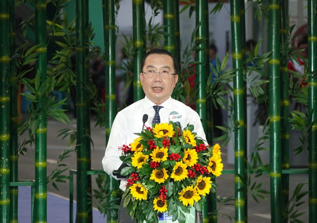 Lễ hội Đường sách Tết Bính Ngọ 2026: Điểm hẹn văn hóa đầu năm của TPHCM- Ảnh 2. Lễ hội Đường sách Tết Bính Ngọ 2026: Điểm hẹn văn hóa đầu năm của TPHCM- Ảnh 2.