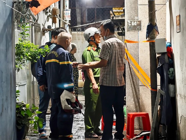 Cháy nhà trong hẻm đường Tô Ký khiến 3 người tử vong- Ảnh 1.