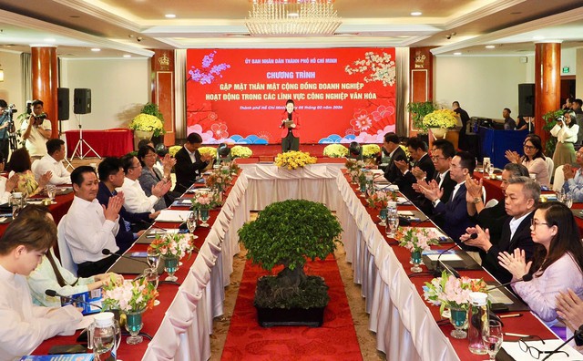 Bí thư Thành ủy Trần Lưu Quang gặp mặt cộng đồng doanh nghiệp lĩnh vực văn hóa- Ảnh 1.