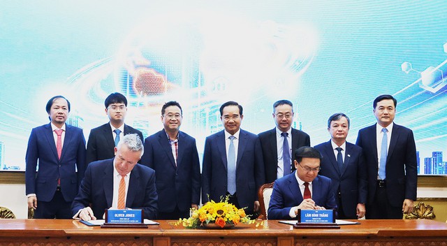 TPHCM thu hút dự án công nghệ cao, vốn đầu tư khoảng 2,1 tỷ USD- Ảnh 1.