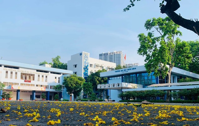 TPHCM phản hồi về chủ trương nghiên cứu di dời cơ sở Trường Đại học Bách khoa (Đại học Quốc gia TPHCM)- Ảnh 1.