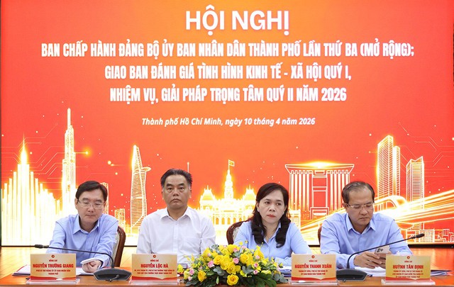 Quyết liệt tháo gỡ điểm nghẽn, tận dụng hiệu quả cơ chế, chính sách, phấn đấu tăng trưởng trên 10%- Ảnh 1.