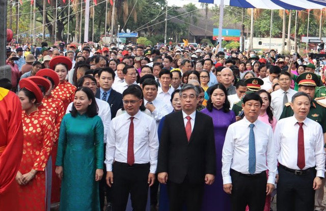 TPHCM tổ chức nhiều hoạt động tưởng nhớ Quốc Tổ Hùng Vương- Ảnh 1.